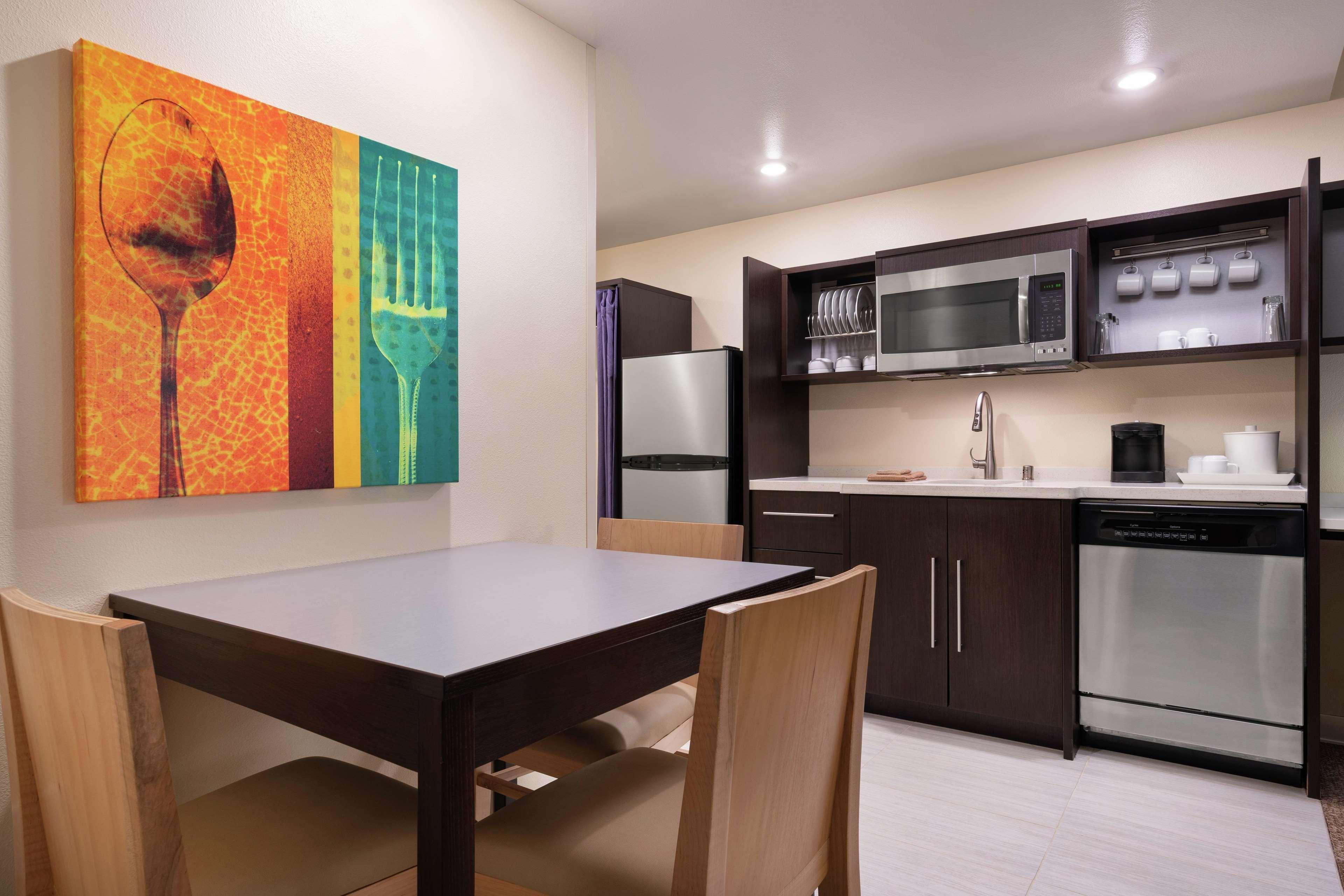 Home2 Suites By Hilton Anchorage/Midtown Ngoại thất bức ảnh